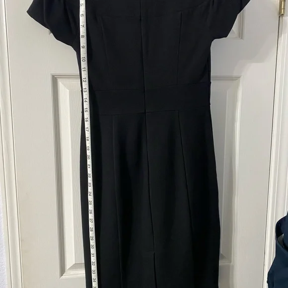 Banana Republic size 6 little black dress - Picture 6 of 9